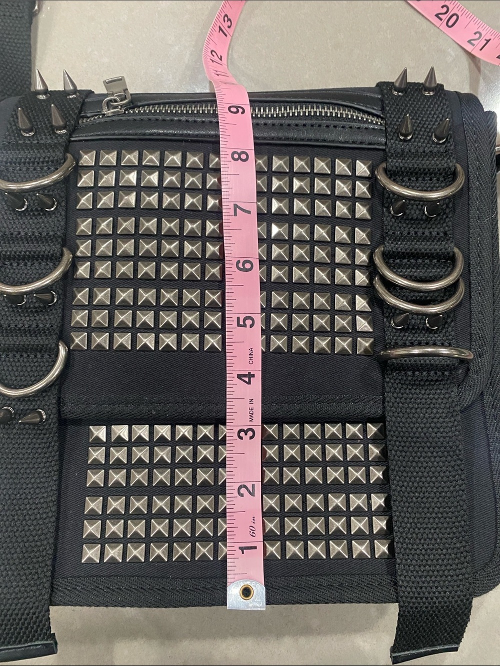new darker wavs studded canvas crossbody messenger bag - Picture 7 of 10